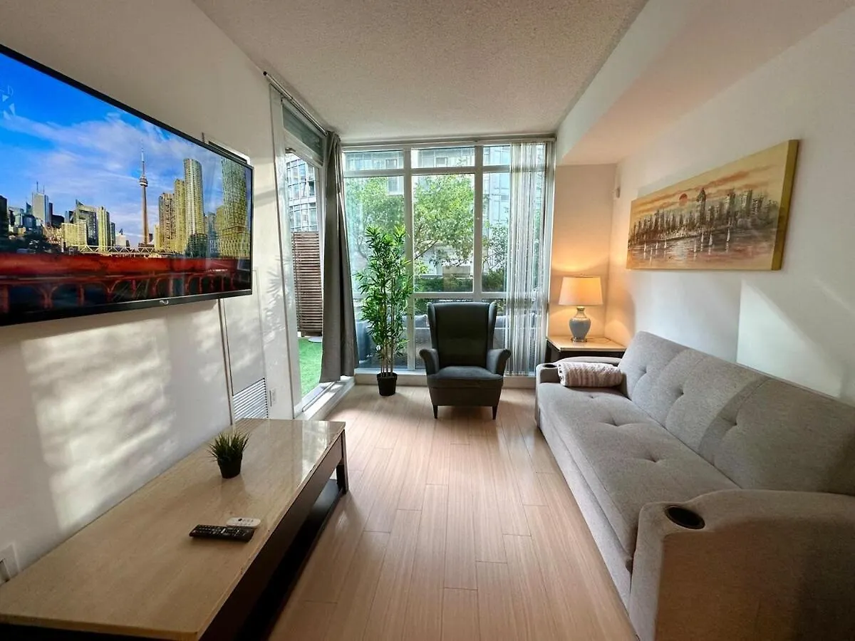 טורונטו Comfy 1Bdrm & Bunk Bed Plus Sofabed Plus Terrace & Parking